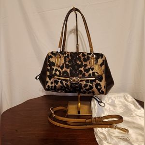 Fabulous Coach Madison bag/crossbody
